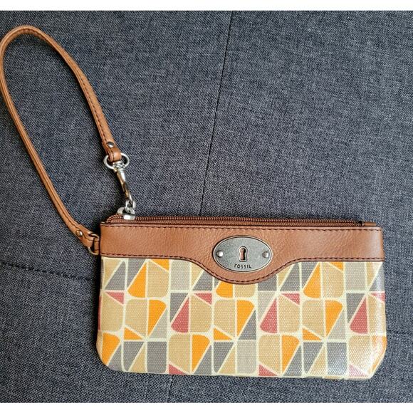 Fossil Key-Per Leather Wristlet Geometric Warm Color all-over print 4" x 7" - Picture 1 of 8